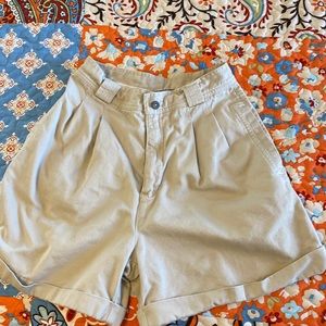 Liz Claiborne shorts size 6